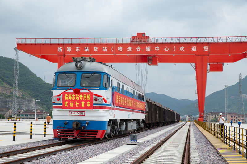 ab40d221-bdad-4f78-ab98-7034a39c704e